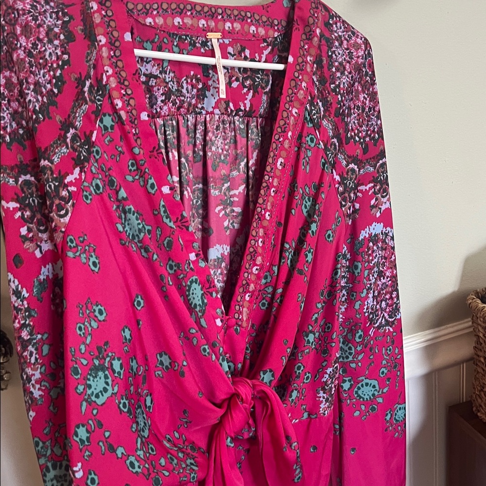 Free People Fuchsia Floral Tie-Front Blouse - Picture 3 of 3
